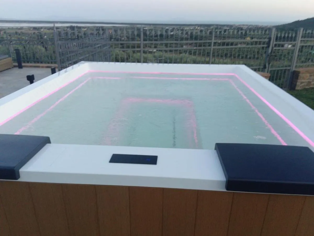 לינה וארוחת בוקר קסטליונה דלה פסקאיה Bellavista Prile 0*,
